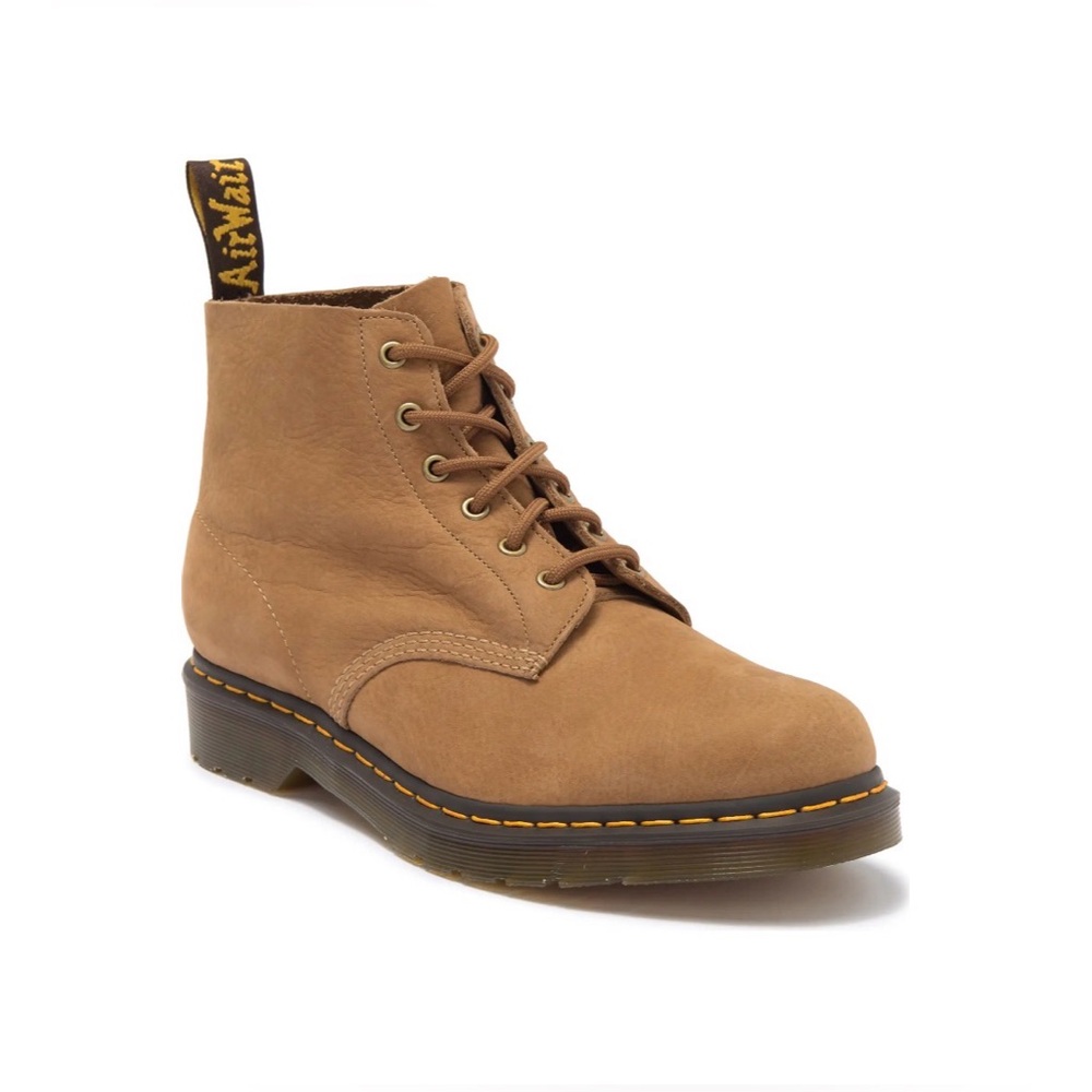 Dr. Martens 101 UB Lace Up Boots Womens 9